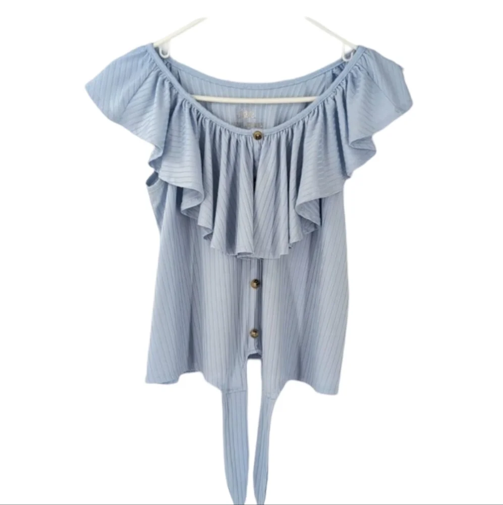 Very cute Justice top size XXL great condition !